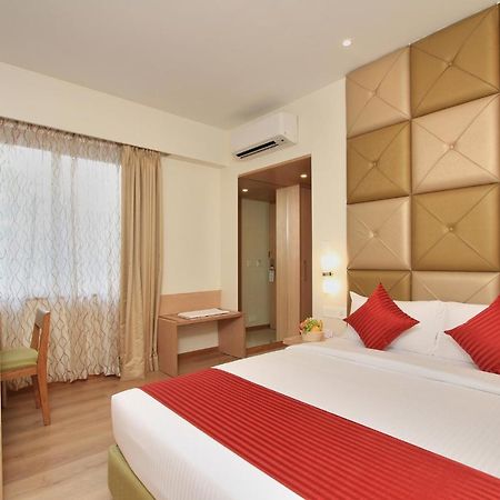 Hotel La Sara Regent Bangalore Exterior foto