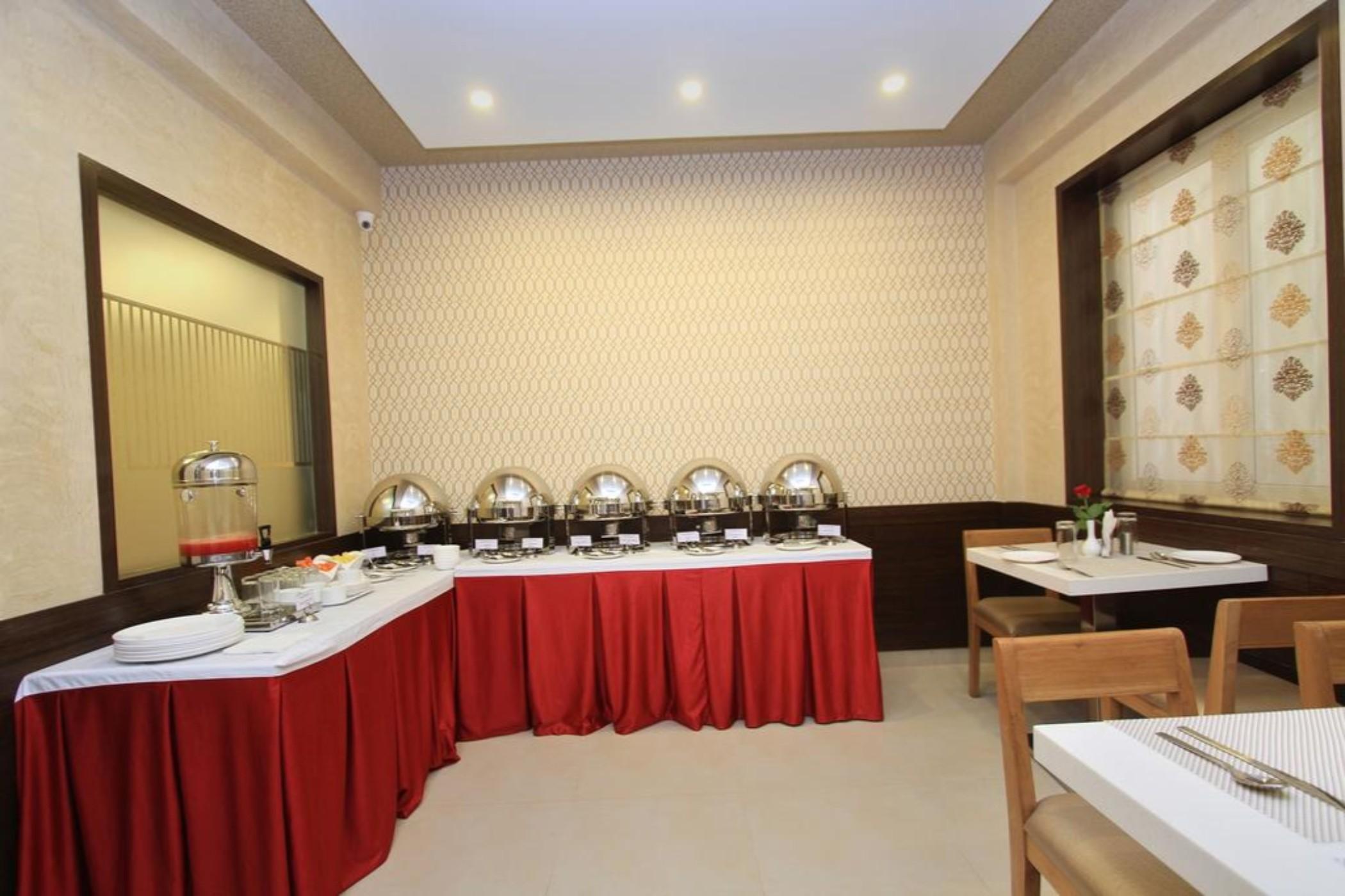 Hotel La Sara Regent Bangalore Exterior foto